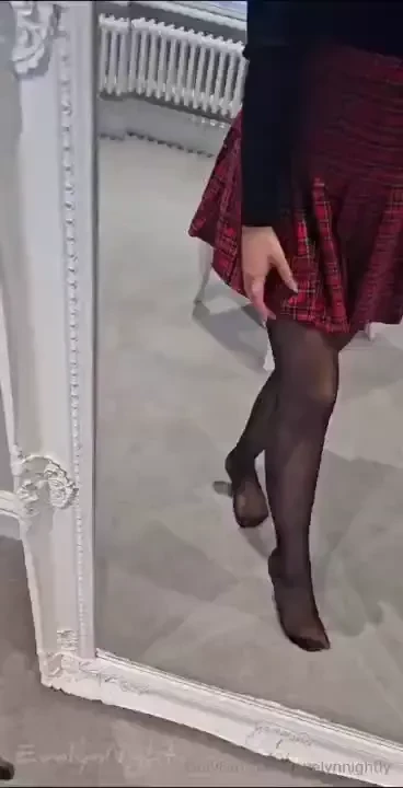 I love wearing skirts they are good for quickies 