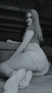 Come kiss me and make me sweat like never before