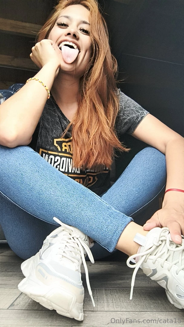 Guess what i m thinking i ll give you a hint it involves my tongue and part 1 