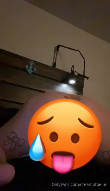 Wanna see this ass shake baby dm me to get the face removed 