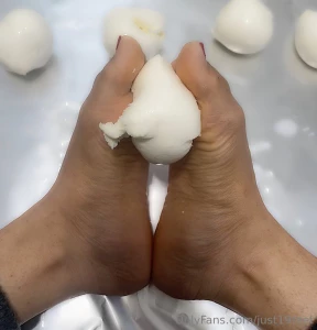 Just a little preview for the before and after of the 10 minute