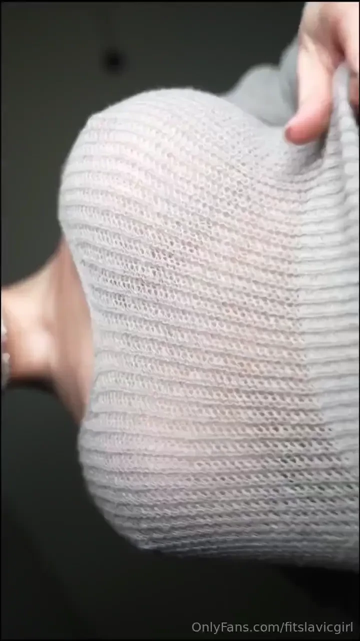 Hey there i ll be live this saturday on my 2nd page troyanliza and i 