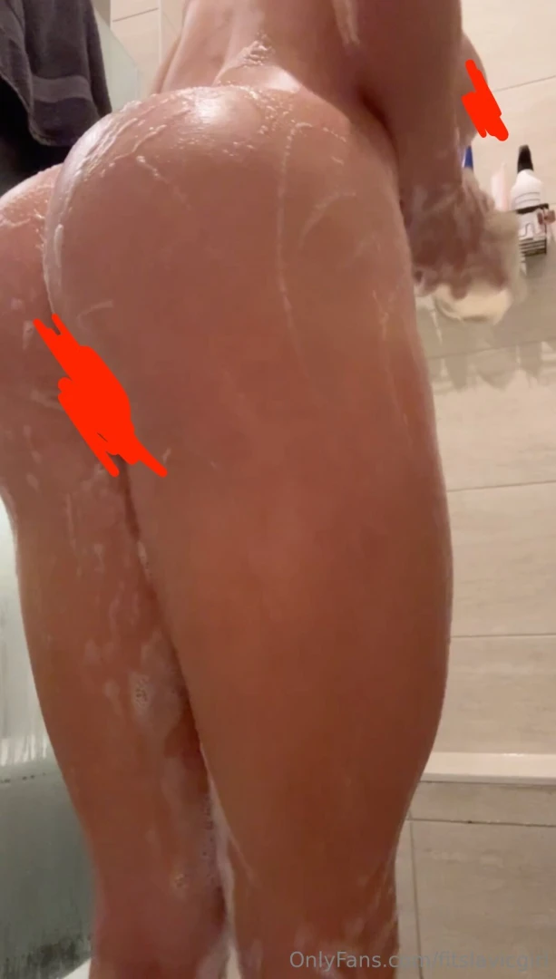 Your christmas present has arrived totally naked me taking the shower part 1 