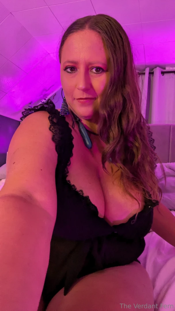 I had fun playing online last night my pussy is getting excited just part 12 