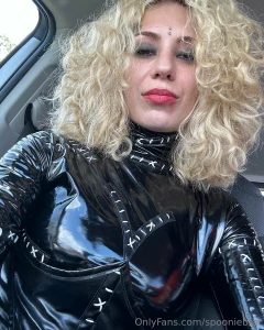 Cat woman at comic-con part 1