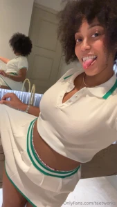 Hello handsome how is your day going lets chat on live in 1hr