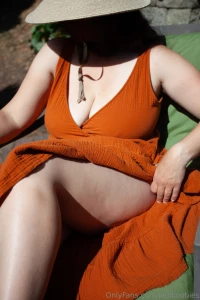 Got home from my hike and had to do some sunning i may need some help