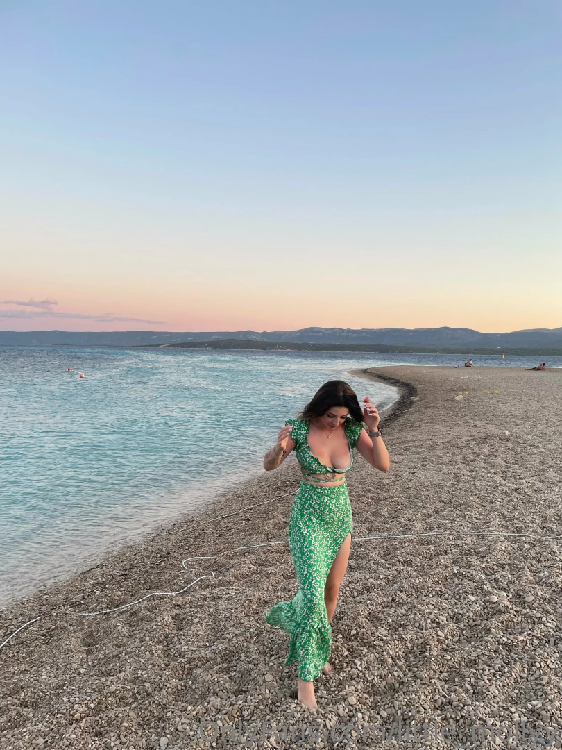 Every time i stay near the sea my soul calms down and is filled with 