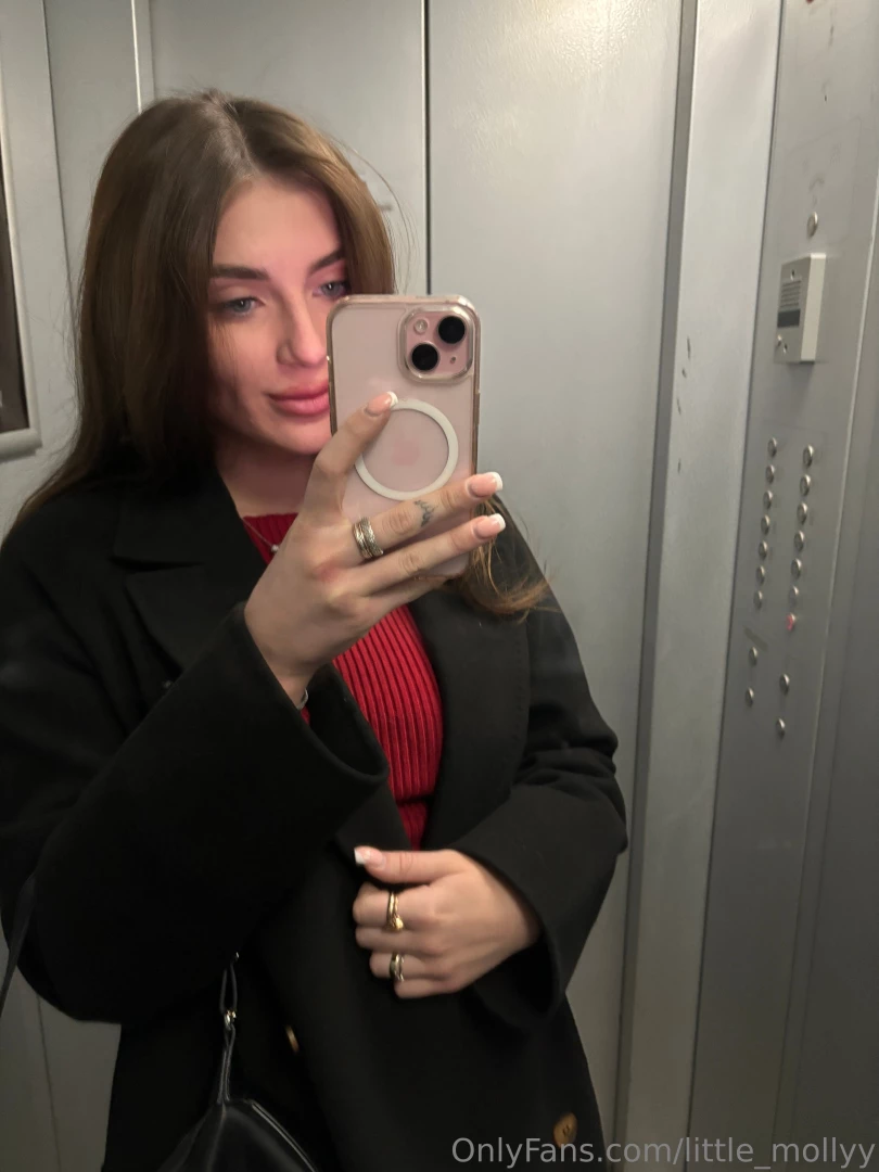 Remember when we were little and we could stare at the same pebble or 