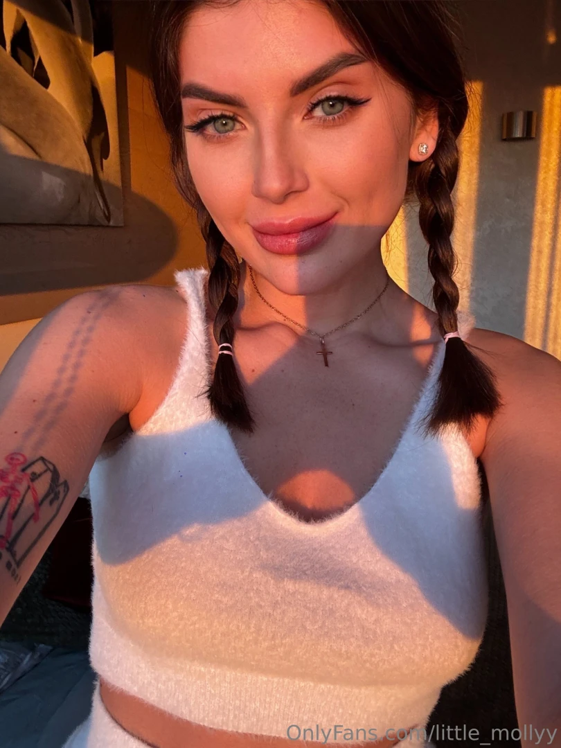 Do braids look good on me haha i think i look really cute 