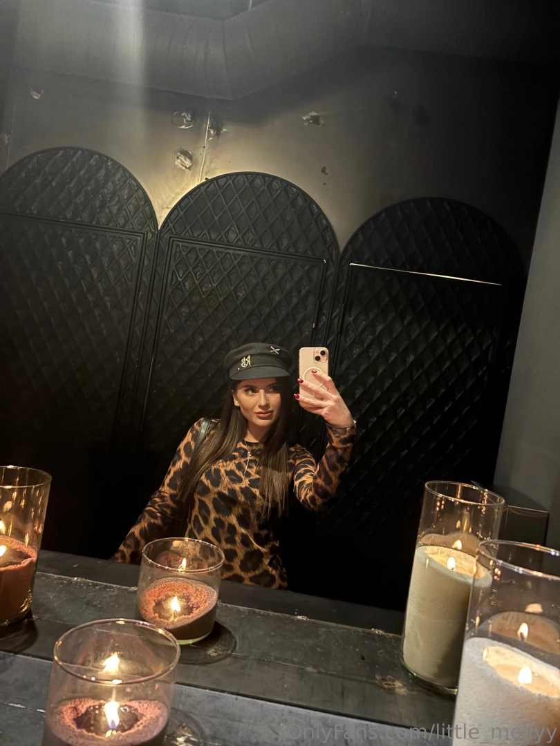 I feel so good today i can t get a smile on my face all day maybe it s 