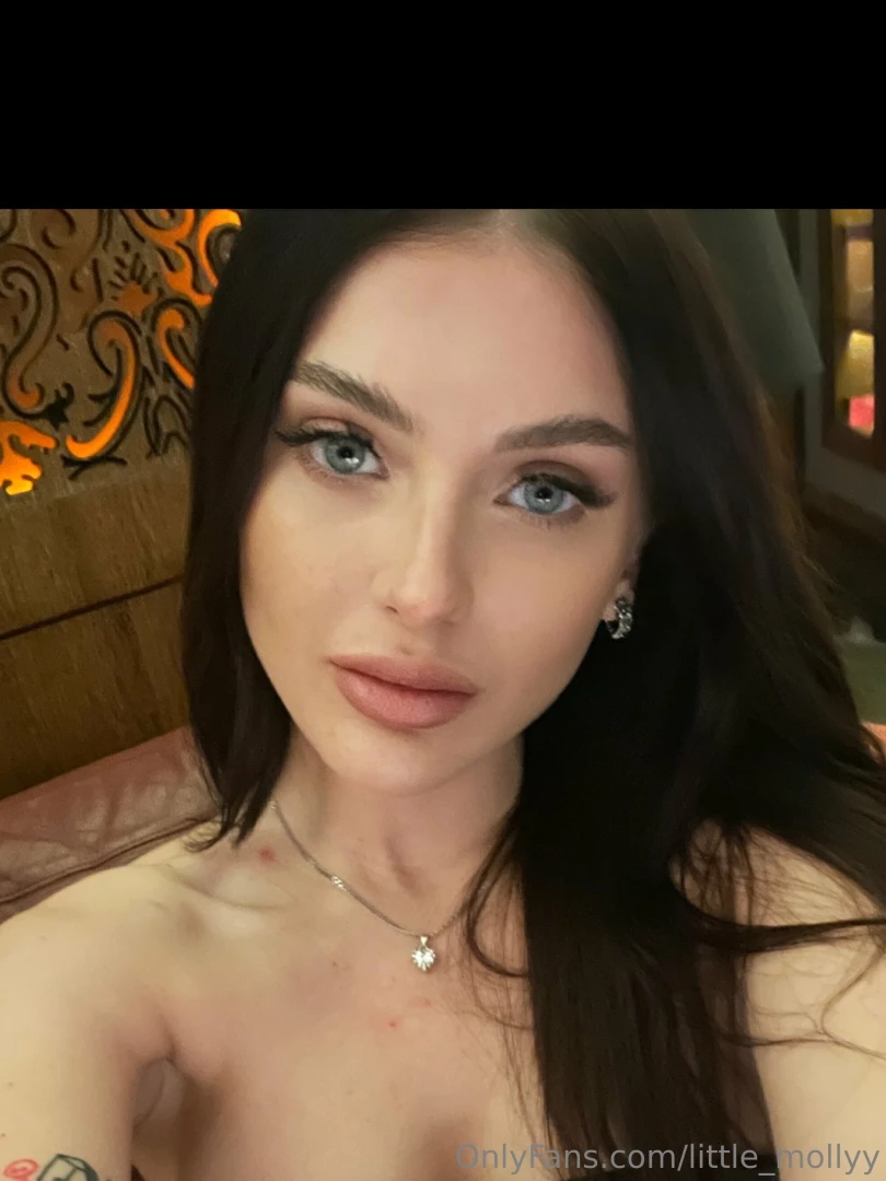 Don t just dream of a better future build it every day is a chance to 