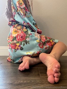 Do you like my feet better when they are clean or dirty