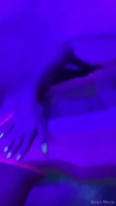 Pretend you re at the club how much you tipping me