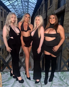 See us 4 naked on my vip page ninawoolley lauramorganx hollssx