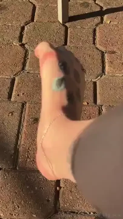 Red_lilly_sole part 10 