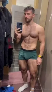 Join me in the change room