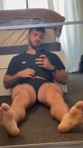 Shirt or no shirt who likes the feet part 1
