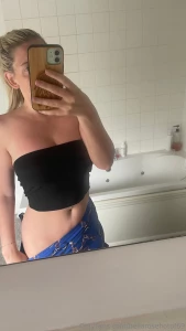 Give me your best chat up line to get me in bed and i ll determine if