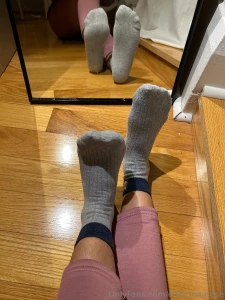 Comfy socks and pink tights part 3