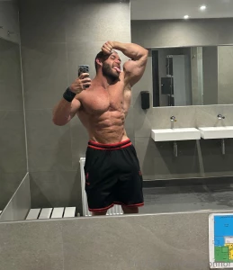 Come and lick these biceps then work your way down my chest and abs