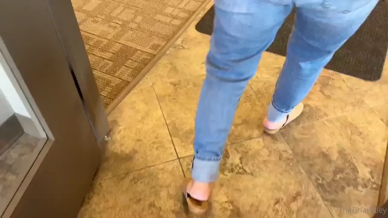 New solo video making my pussy squirt at my moms eye doctor 