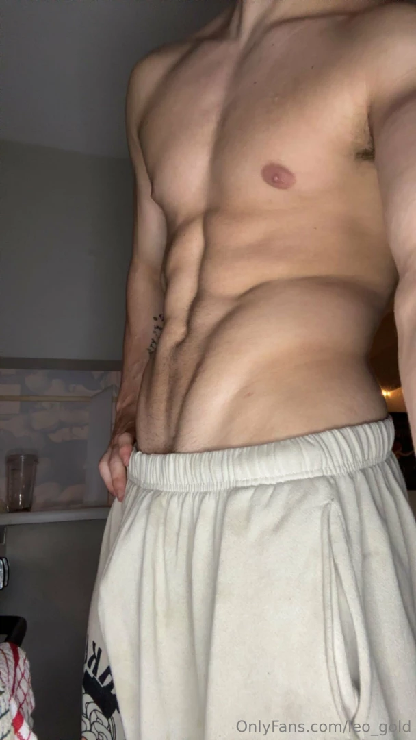 I m accepting gym partner applications 