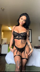 You walk in the room and i m like this what s your next move mr chess