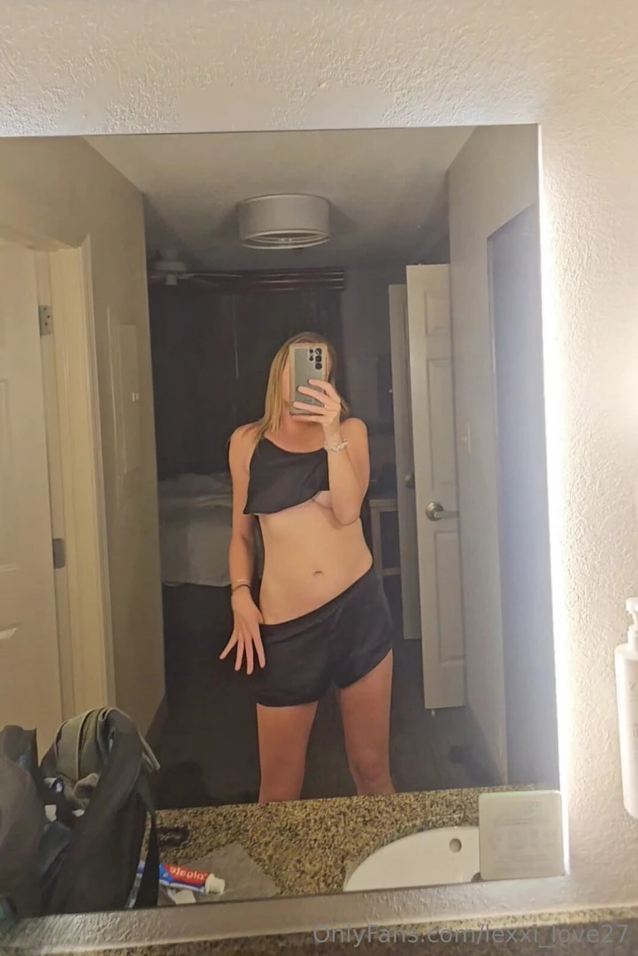 Sweet sweet fantasy baby 