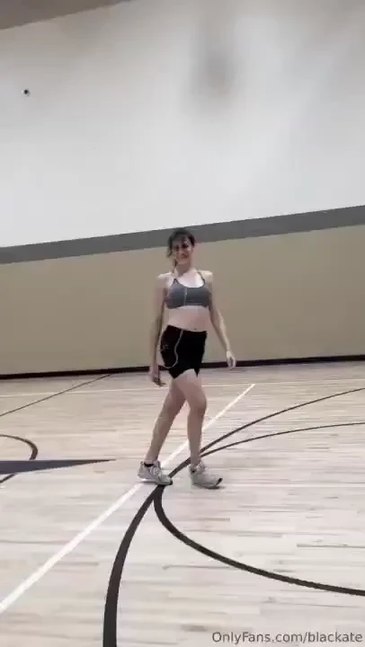 Serving on and off the court watch me throw and shoot while keeping my 