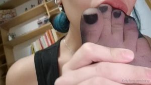 Little self worship pre shower