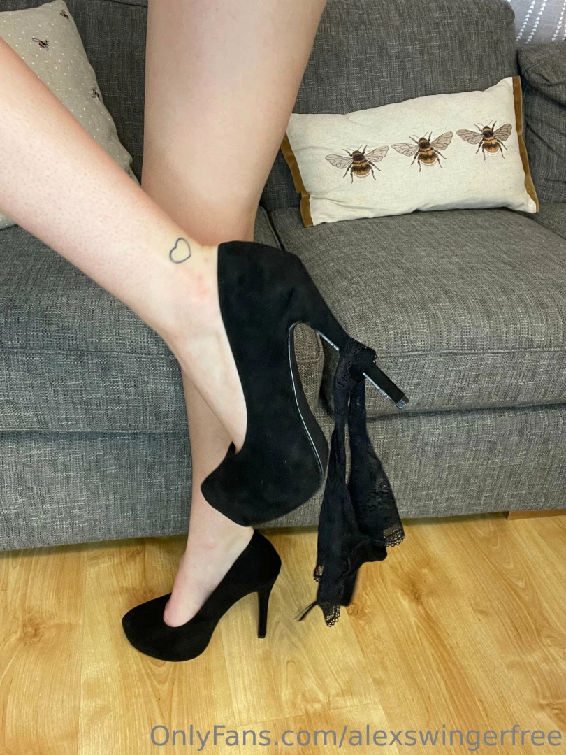 Guess who s not wearing panties part 2 