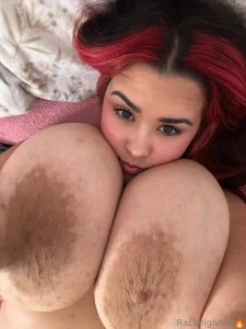 My sweet and perfect tits mis dulces y perfectas tetas