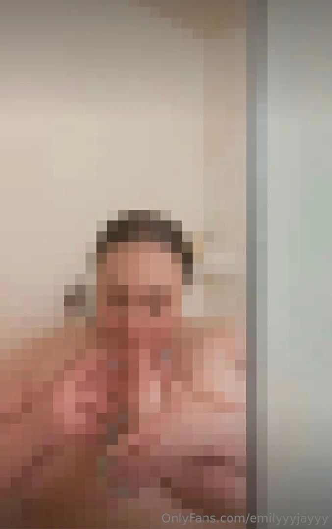 Check ur dms if you wanna watch me suck dick in the shower part 1 