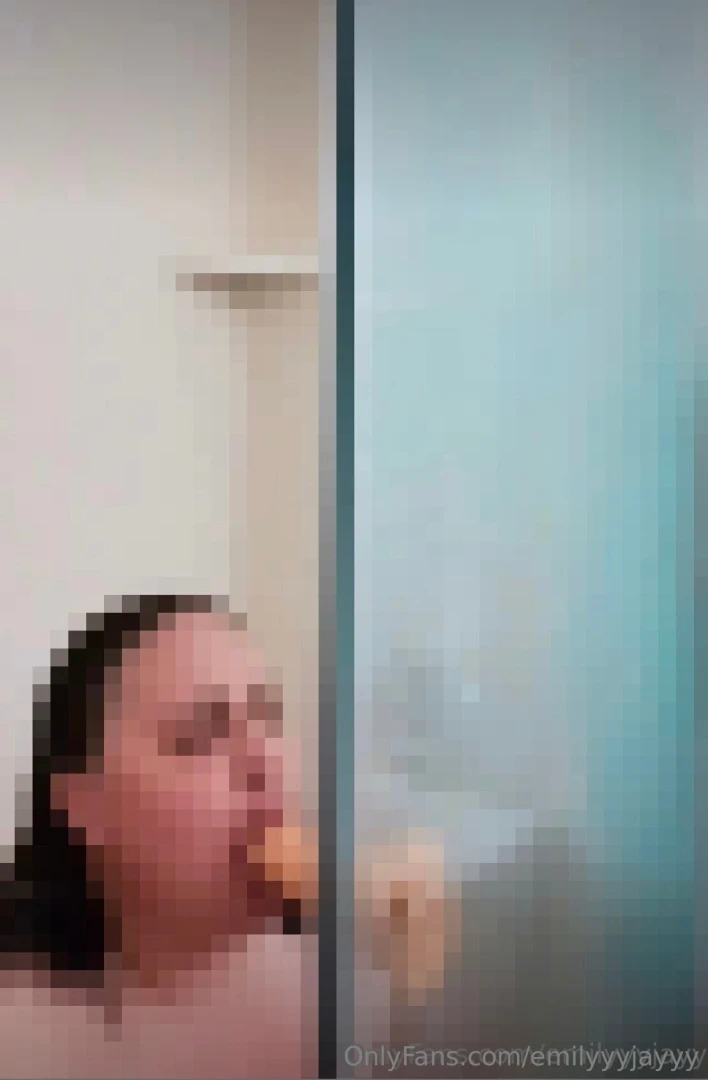 Check ur dms if you wanna watch me suck dick in the shower part 2 