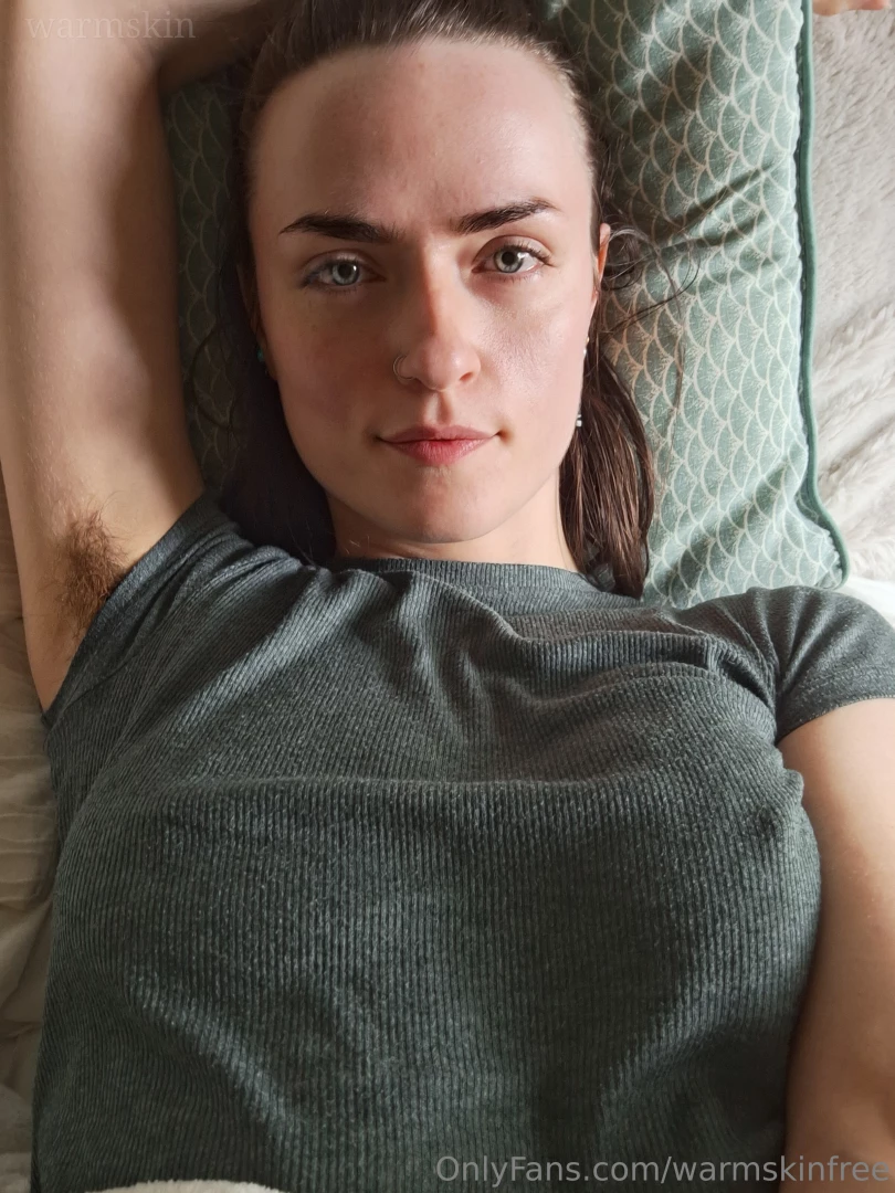 Staring contest who would win 