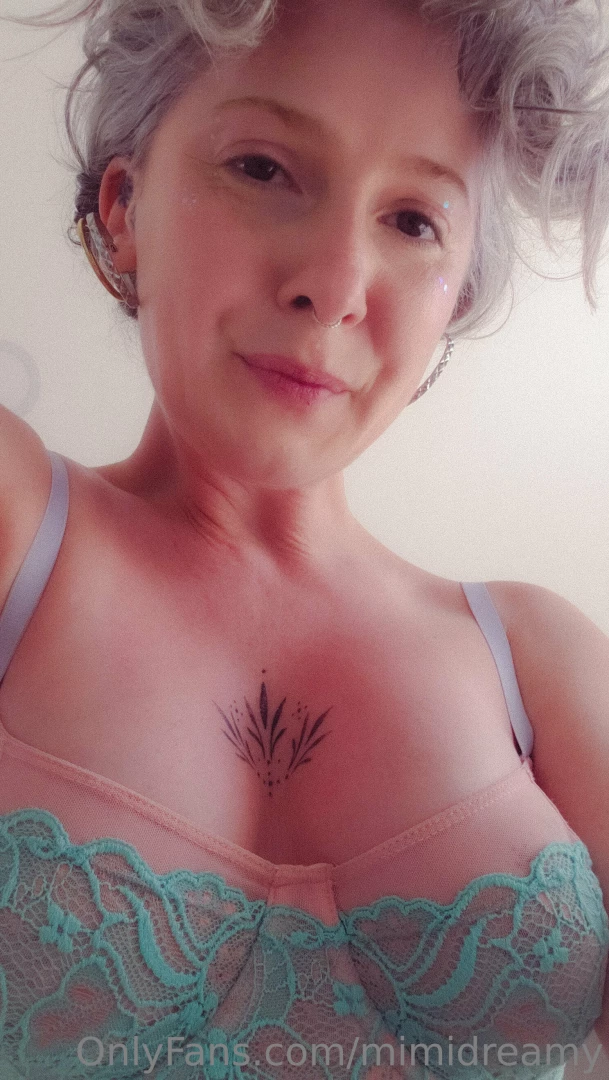 Hi honey would u make my pastel dream come true really want this booty part 2 