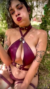 Breathe in my confidence breathe out your desires let s get lost in