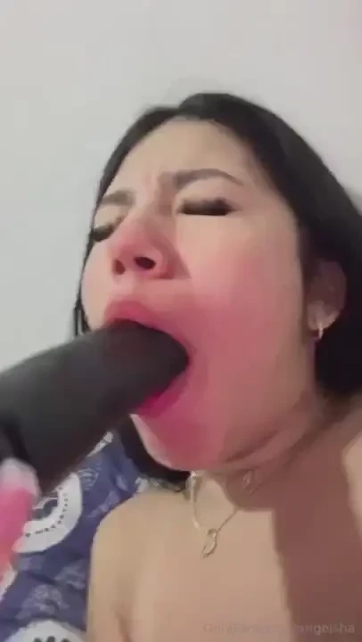 Very well salivated blowjob in pov do you want to see how your slut 