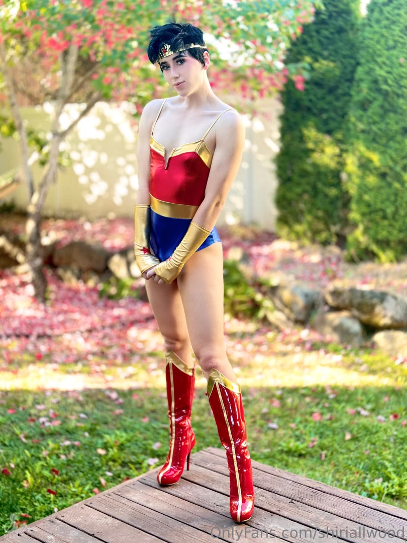 Do you like who i m cosplaying as 