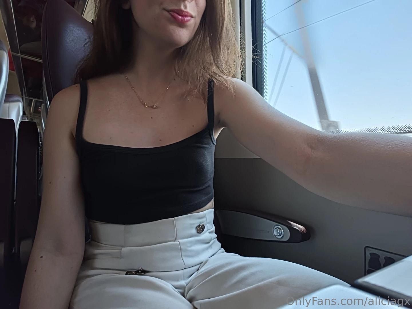 Mooorniiing i m sorry i ve been pretty quiet lately but i m working on 