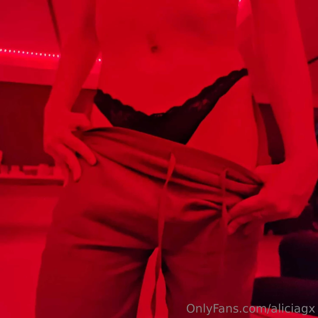 Oh i do have a couple of pics from yesterday hahahah seems i was so part 1 