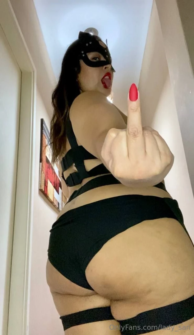 Im your latin goddess who only accepts those who know that it is a 