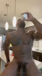 Come give daddy a nice wet blow job in the kitchen boo