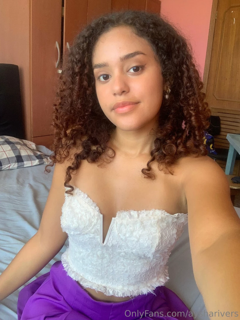 Looking for someone to take out my corsett xx 