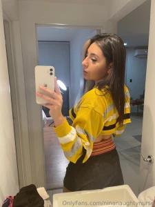 I will squirt jerking my pussy d l