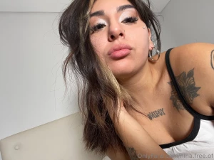 Dm me i am less shy if we talk first