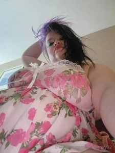 Your favorite sexy bbw girl next door sthrnb3lle here looking for a part 1