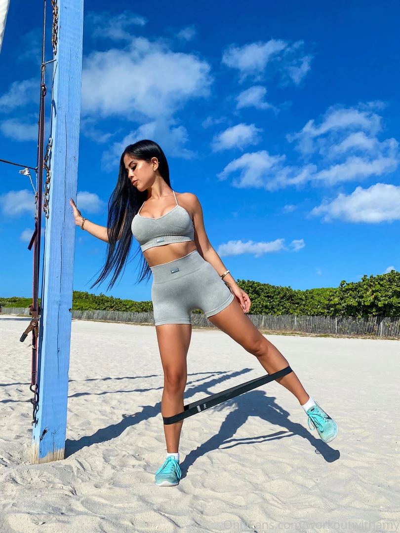 Hip isolation targets glutes abductors doing this hip isolation 