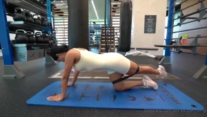 Straight leg extensions with circle and leg extensions tight and tone